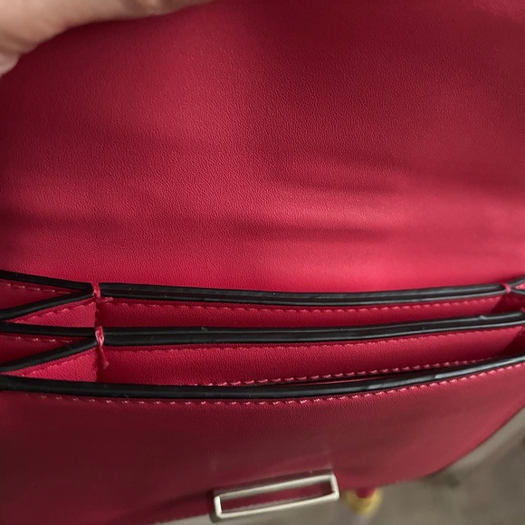 Very cute, pink, and new Zara pink crossbody bag - Picture 4 of 4